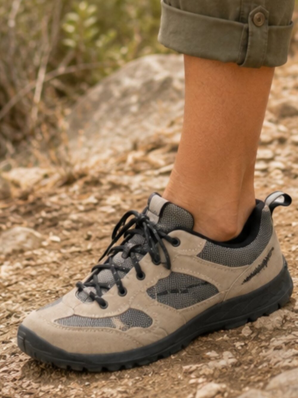 Lands End Women's Shoes Hiking Suede Leather 73778 Tan Outdoors Trail Wilderness